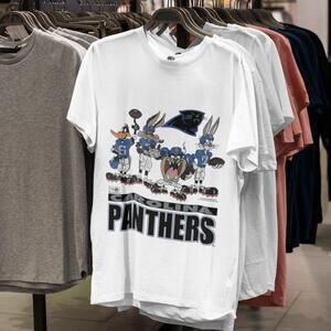 Carolina Panthers Looney Tunes Retro 93 Football Fan Graphic T-Shirt